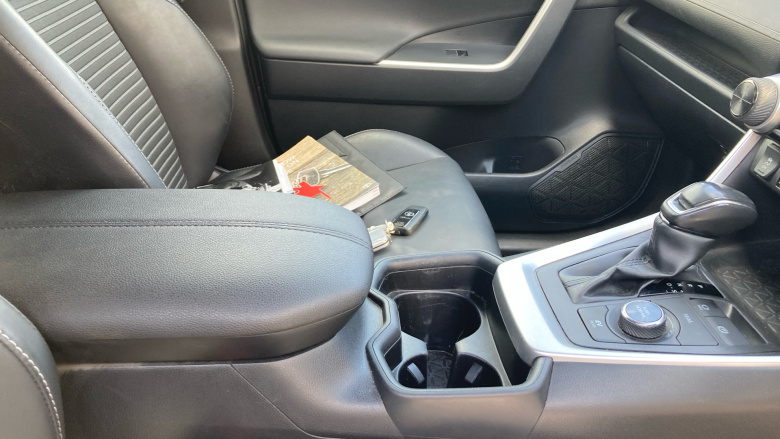 Toyota RAV4 2.5 VVT-i Hybrid Black Edition 5dr CVT Hybrid Estate